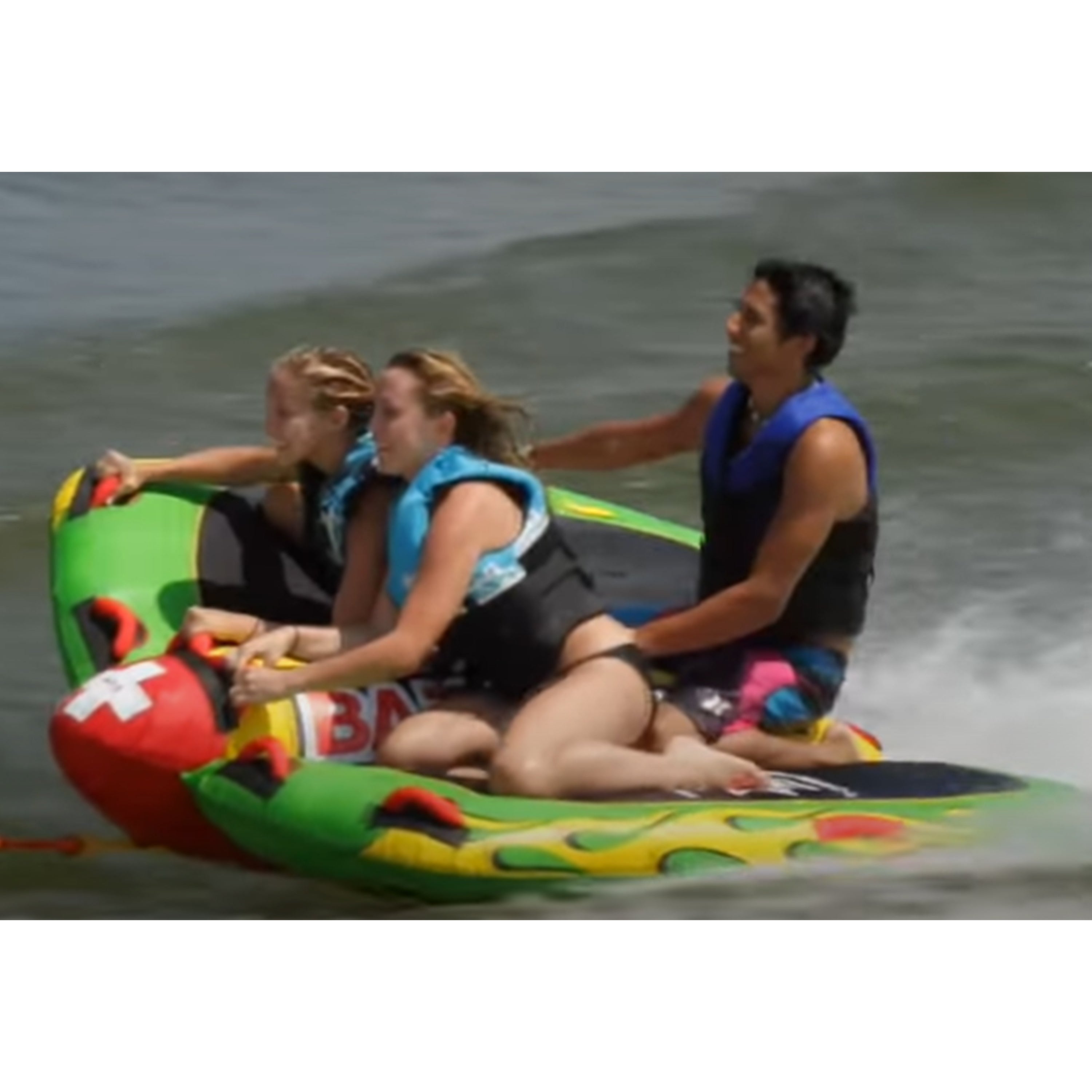 WOW Watersports 13-1010 Big Bazooka Steerable 1 to 4 Person Towable Tube, Green - Smart-nests