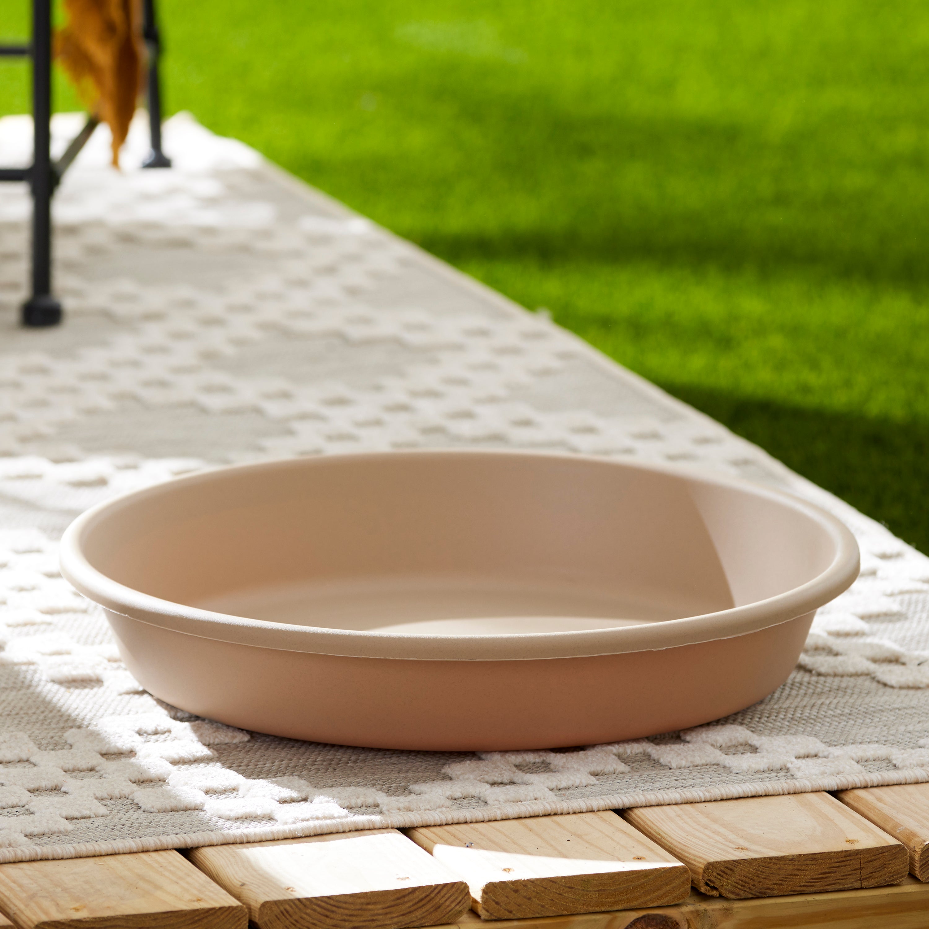 The HC Companies 21 Inch Planter Saucer for Classic Pot Containers, Sandstone - Smart-nests