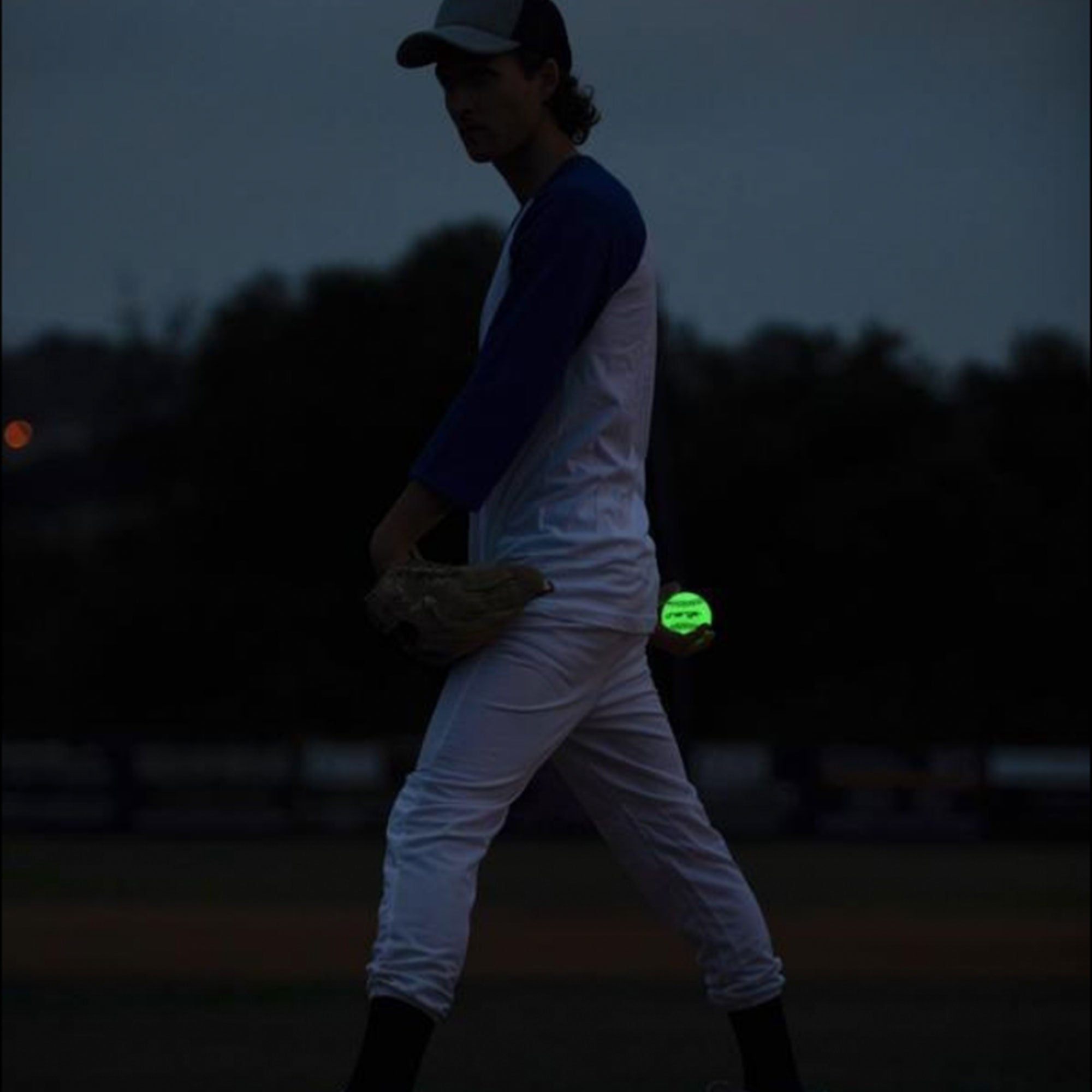 Chargeball Glow In The Dark Baseball PRO Kit with LED Charging and Carrying Bag - Smart-nests