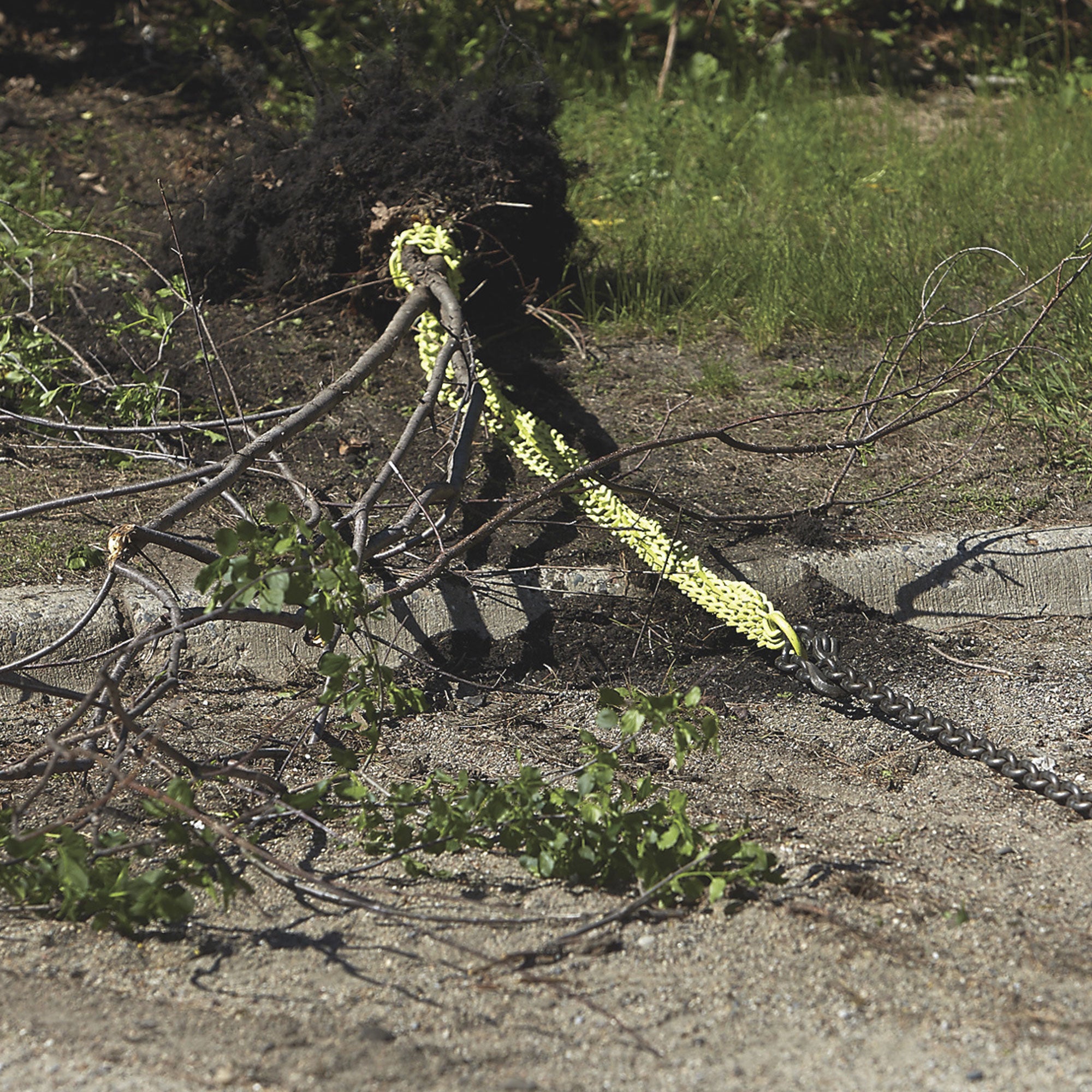 Brush Grubber Heavy Duty 4 Foot Triple Chain ATV and UTV Shrub and Clump Grubber - Smart-nests