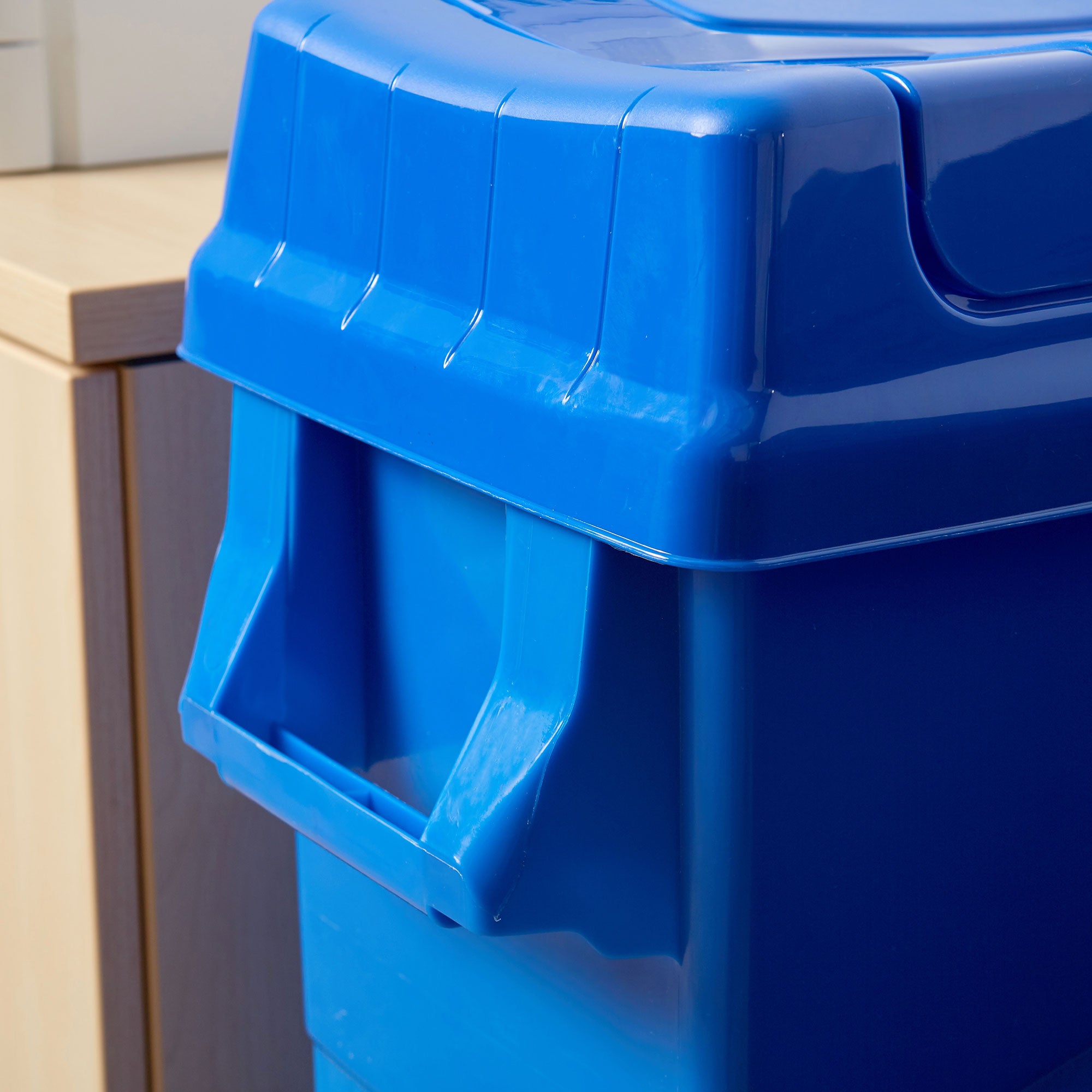 United Solutions 23 Gallon Highboy Kitchen Recycling Bin with Swing Lid, Blue - Smart-nests