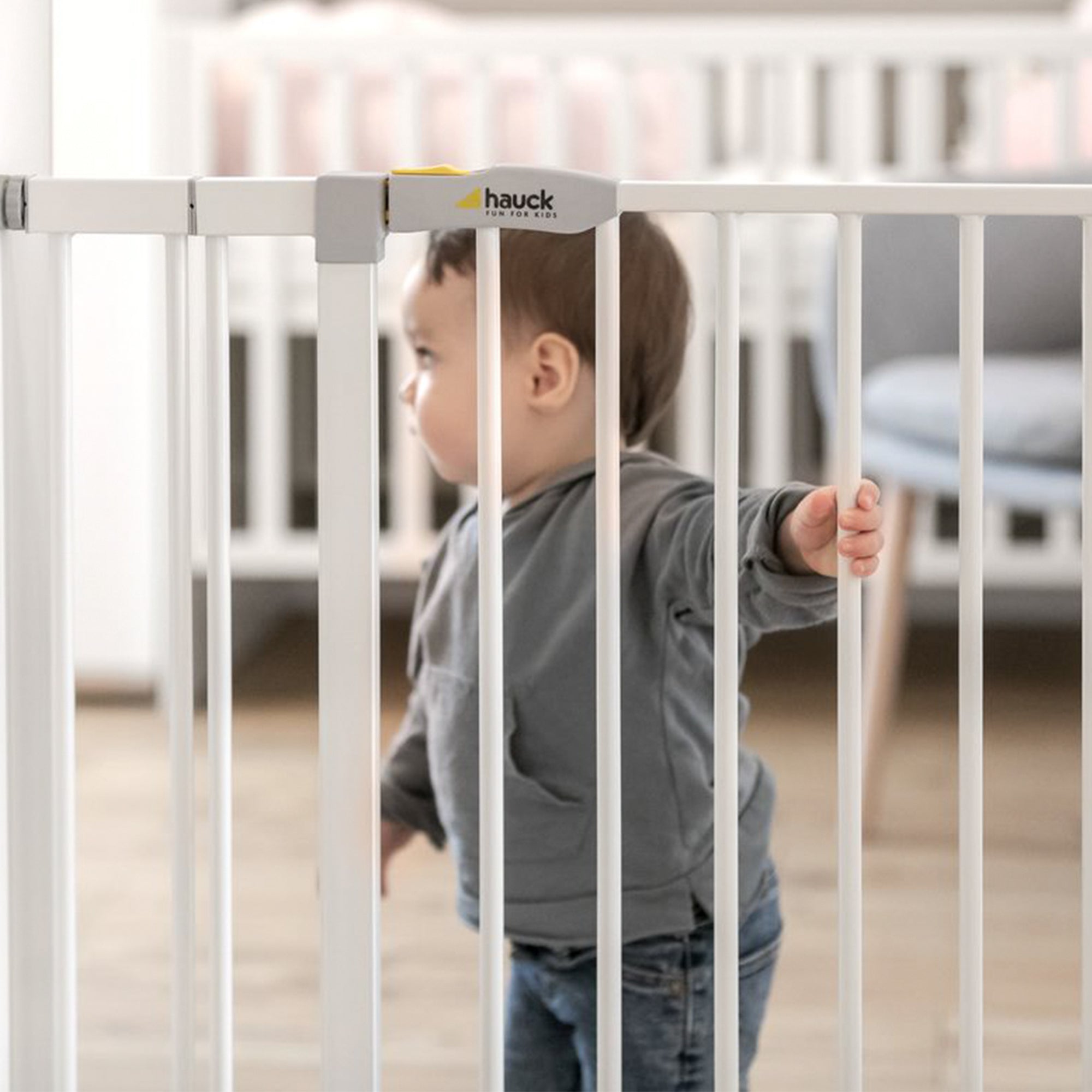 hauck Open N Stop Pressure Fit Baby Safety Gate for Openings 29 to 31", White - Smart-nests
