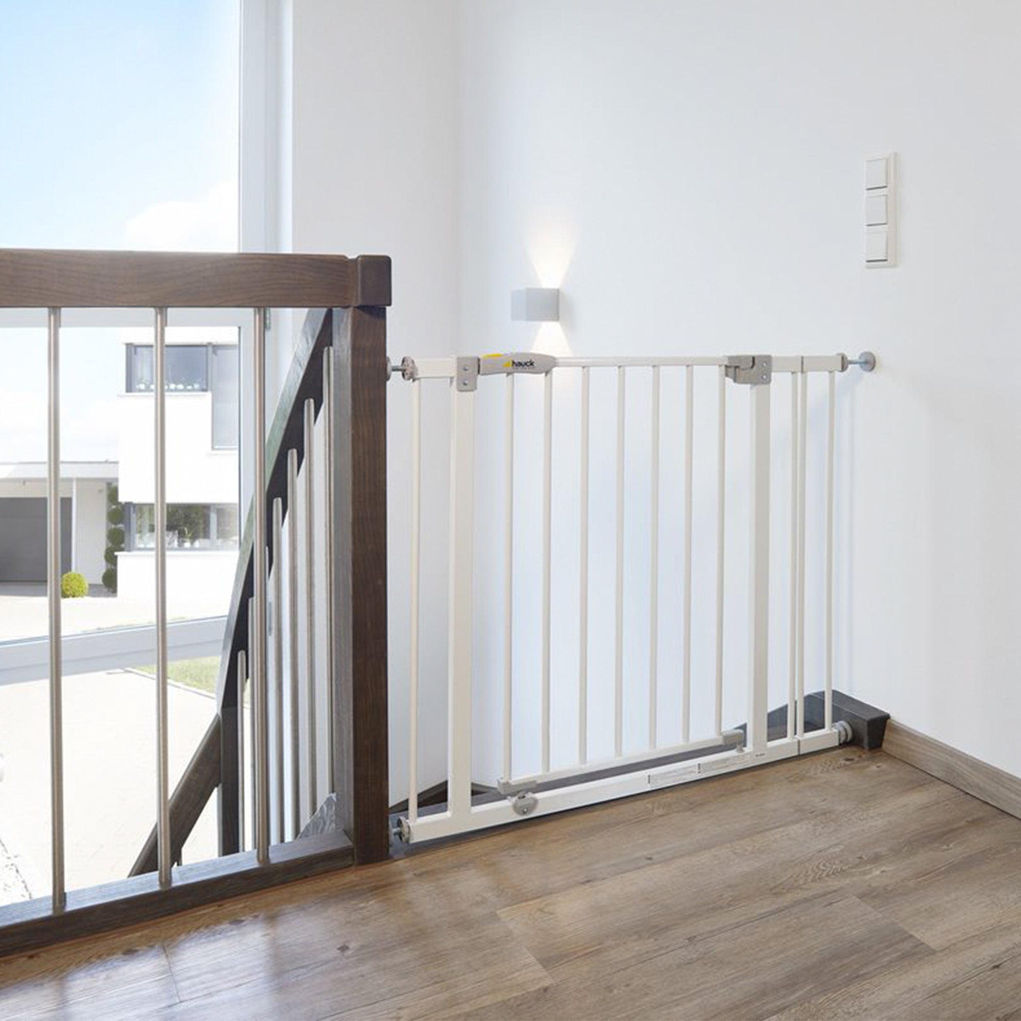 hauck Open N Stop Pressure Fit Baby Safety Gate for Openings 29 to 31", White - Smart-nests