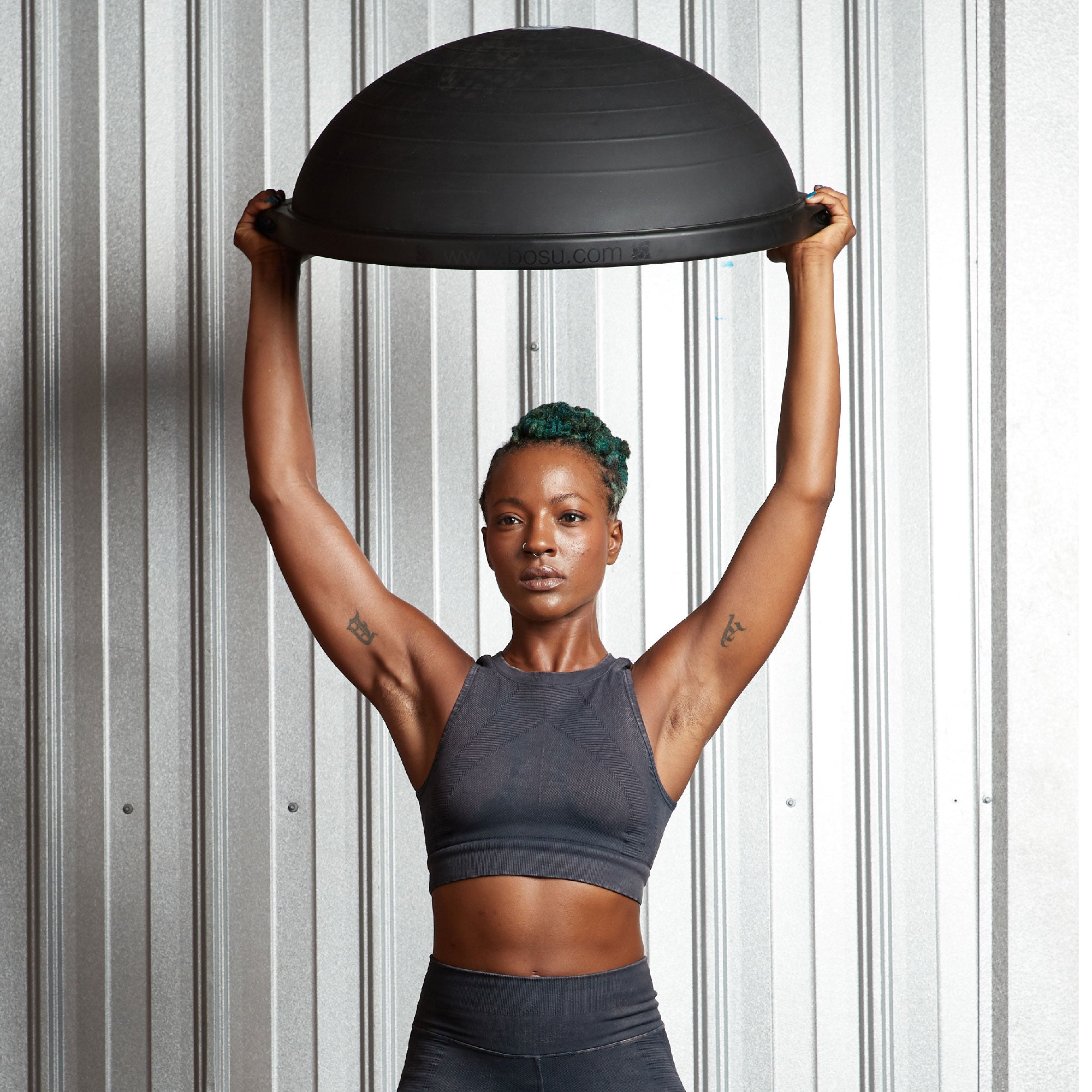 Bosu Multi Functional Home Gym 26" Original Balance Strength Board, Matte Black - Smart-nests