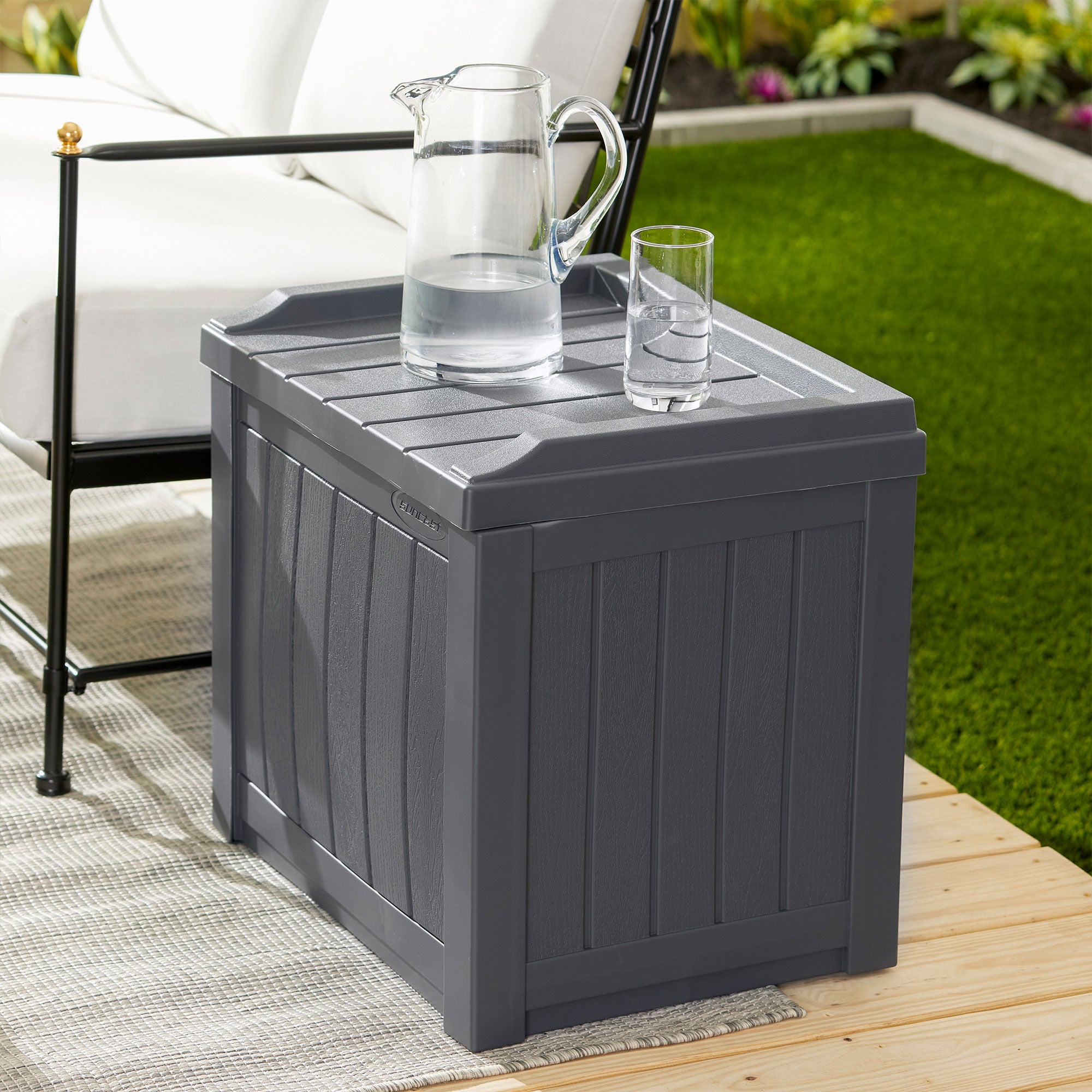 Suncast 22 Gallon Outdoor Patio Small Deck Box with Storage Seat, Cyberspace - Smart-nests
