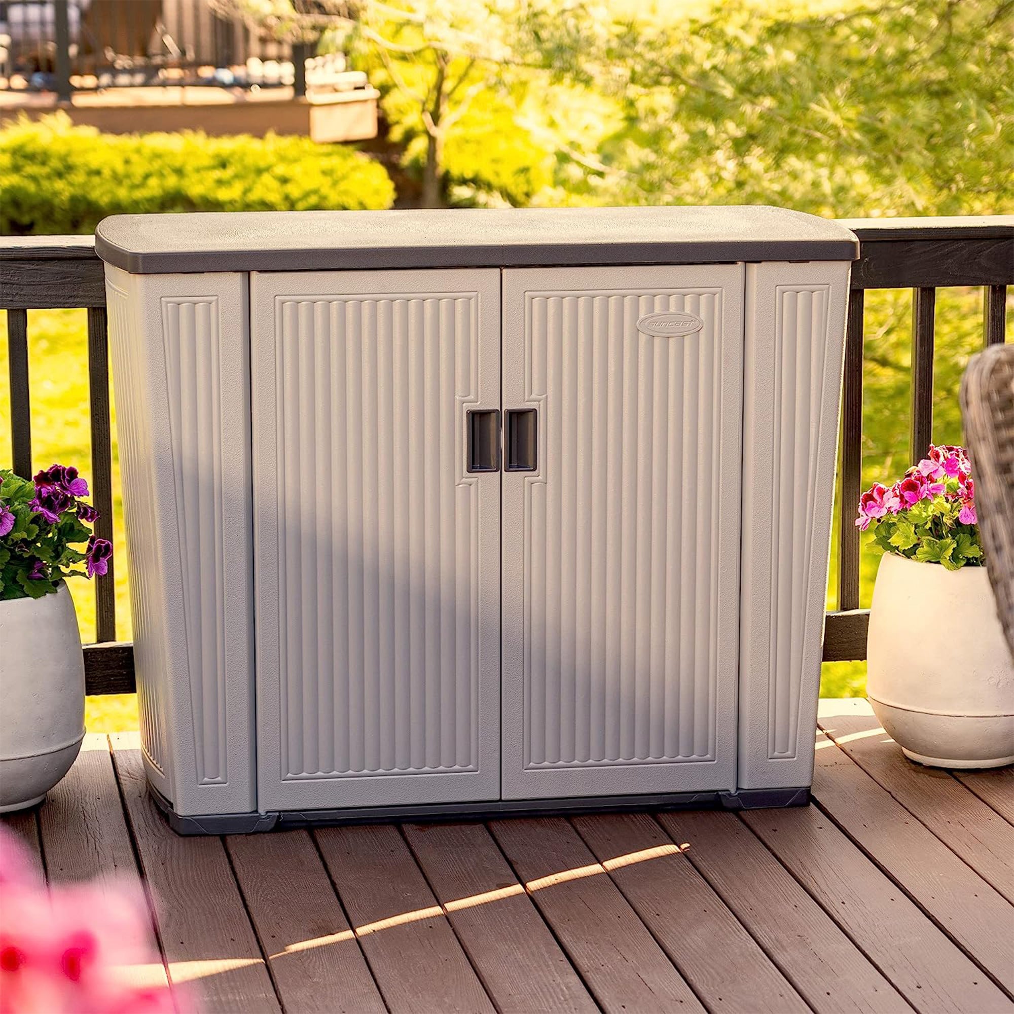 Suncast Backyard Oasis 130 Gallon Outdoor Storage Shed Basic Unit, Dove Gray - Smart-nests