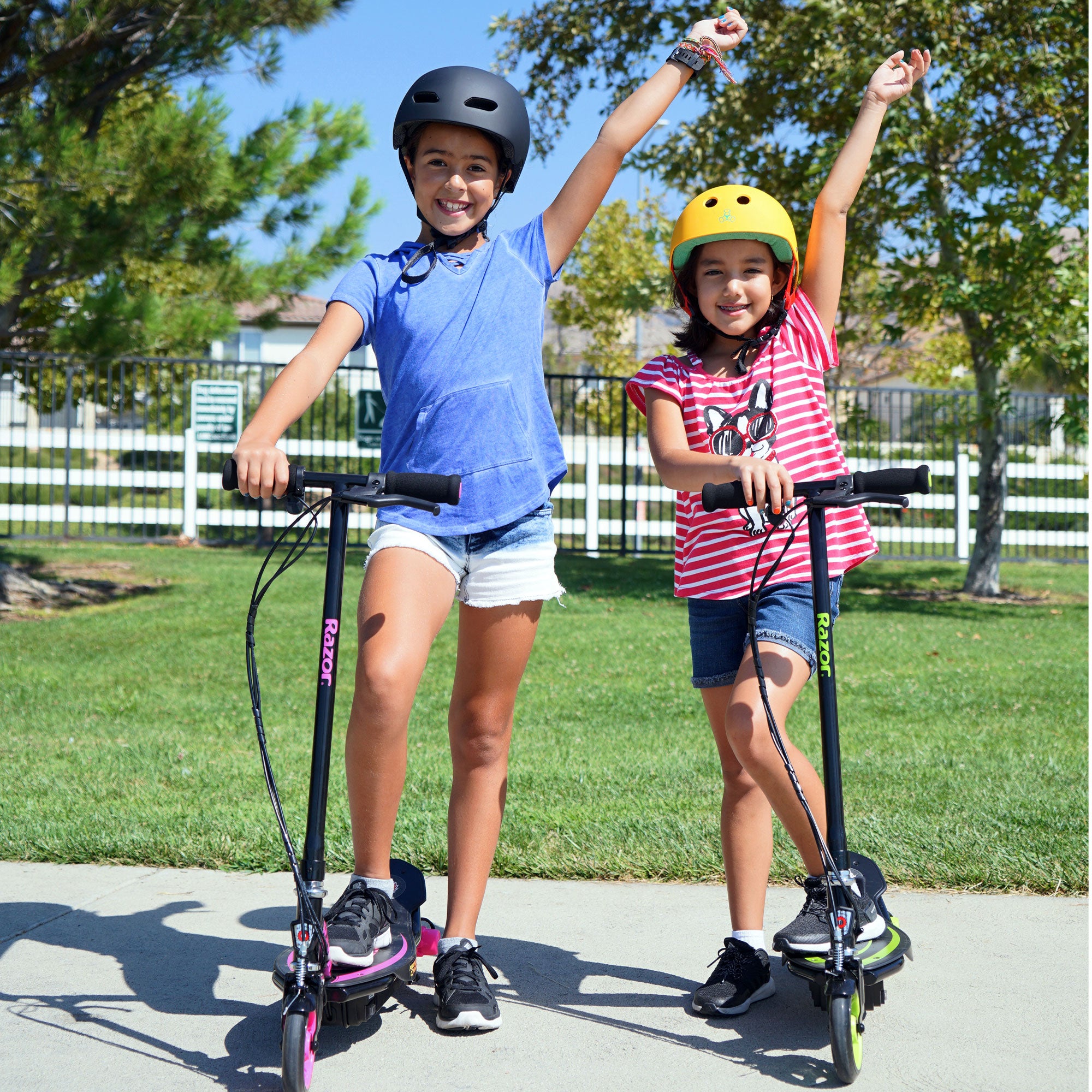 Razor Power Core Sleek Electric Scooter w/Push Button Throttle, Green(For Parts) - Smart-nests