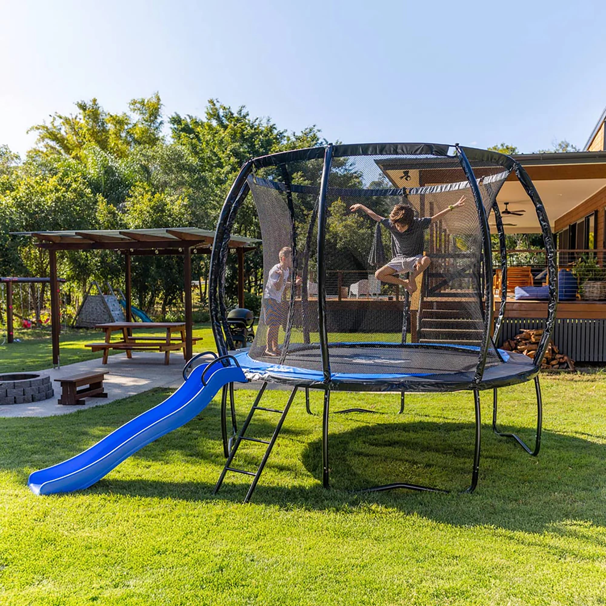 SpaceJump Lunar 8 Foot Trampoline, Outdoor Round Bouncer with Safety Net, Black - Smart-nests