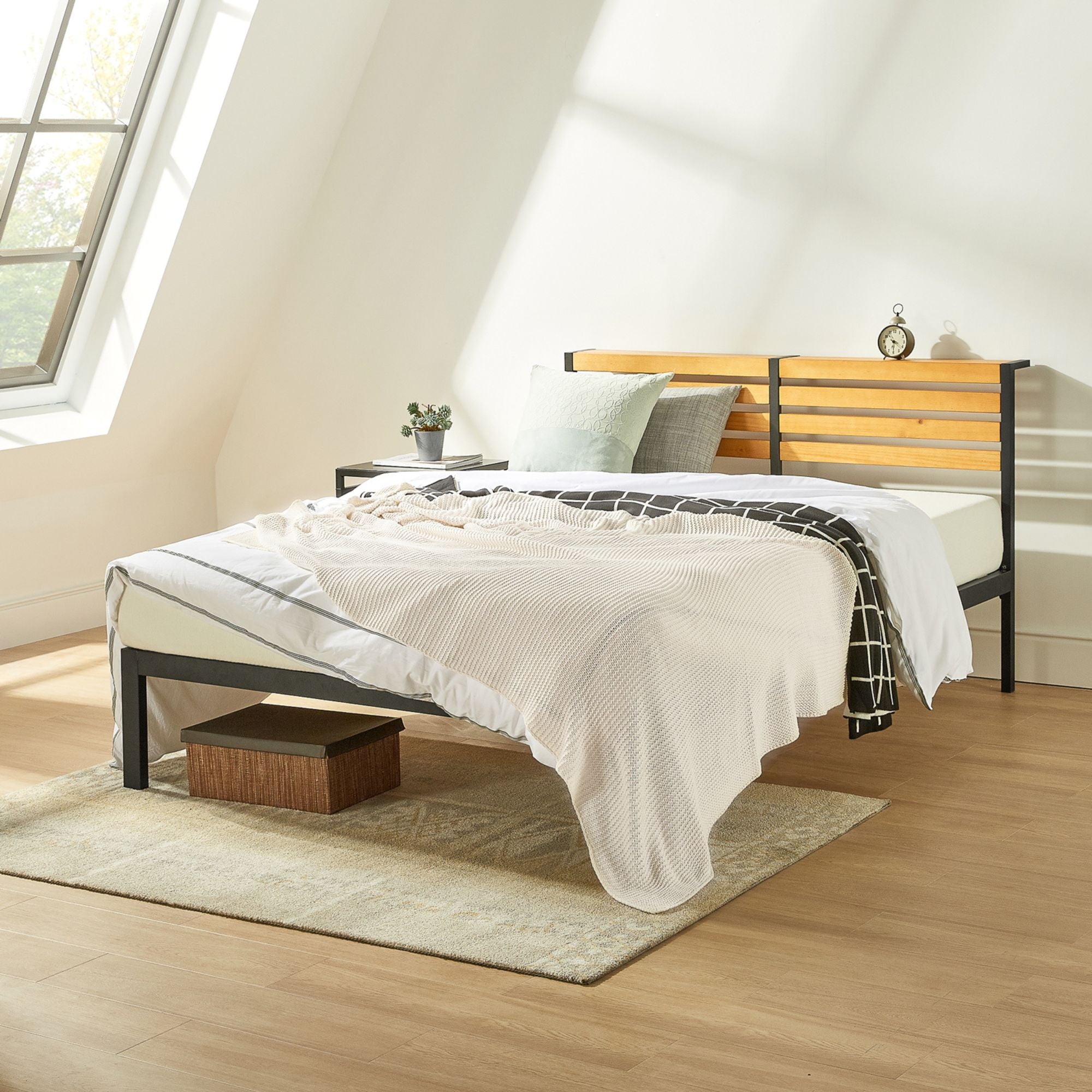Mellow KASI Metal & Wood Platform Bed Frame with Built-In Headboard Shelf, King - Smart-nests