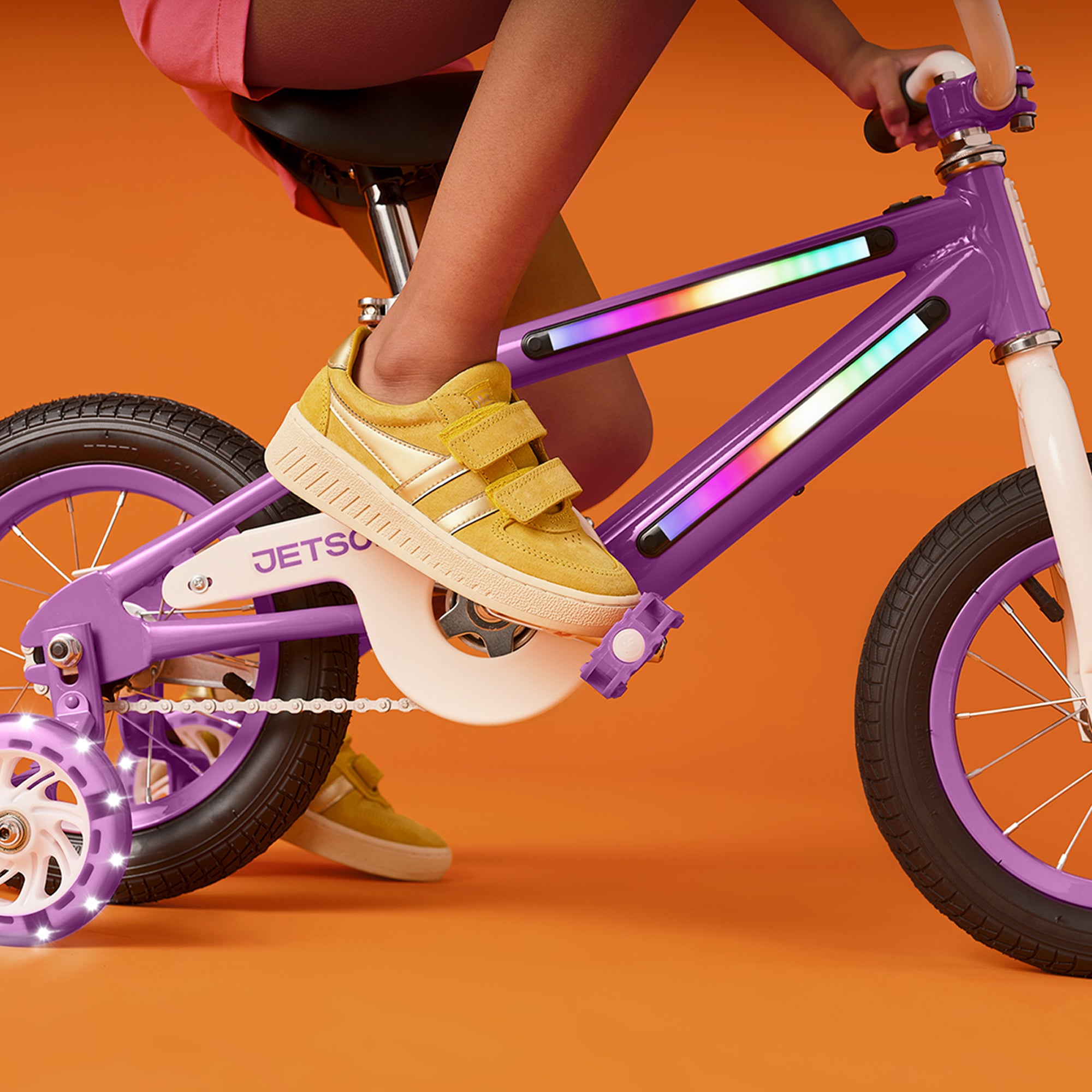 Jetson Light Rider 12" LED Kid Bike with Coaster Brakes, Training Wheels, Purple - Smart-nests