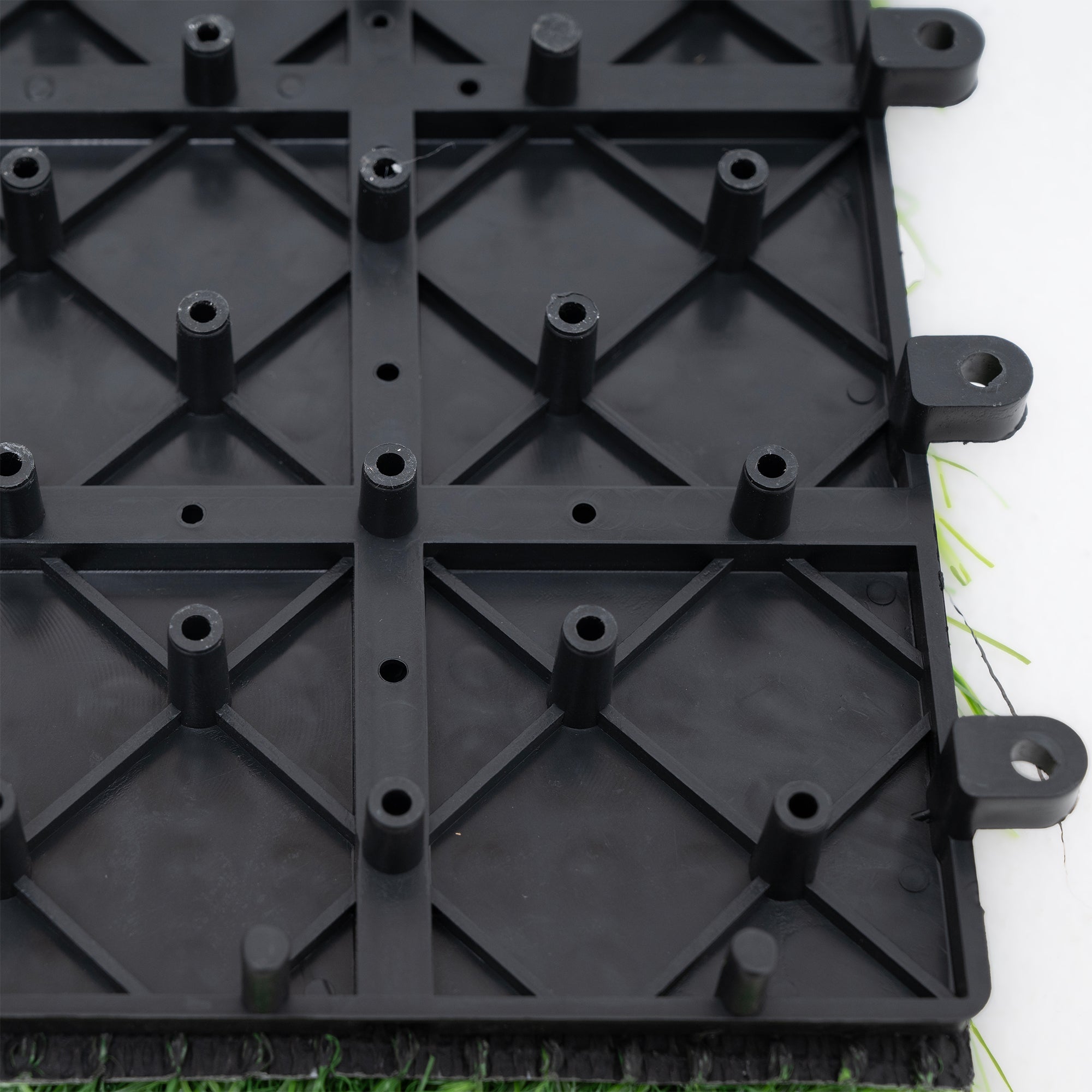 Bliss Outdoors 12"x12" Artificial PP Grass Interlocking Tiles, Green, Set of 10 - Smart-nests
