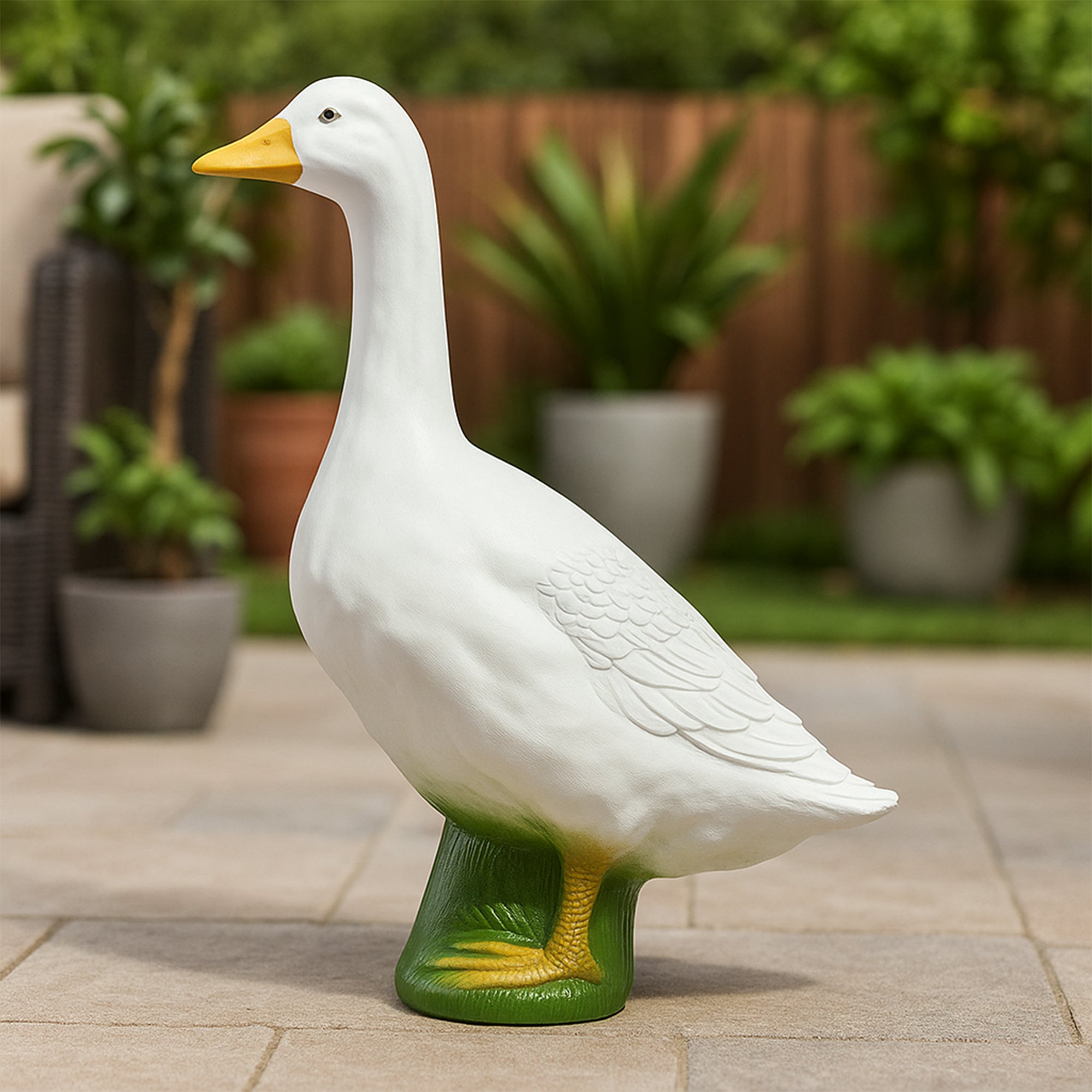 Union Products Wild Goose Outdoor Lawn and Garden Statue, 23" Tall Figurine - Smart-nests