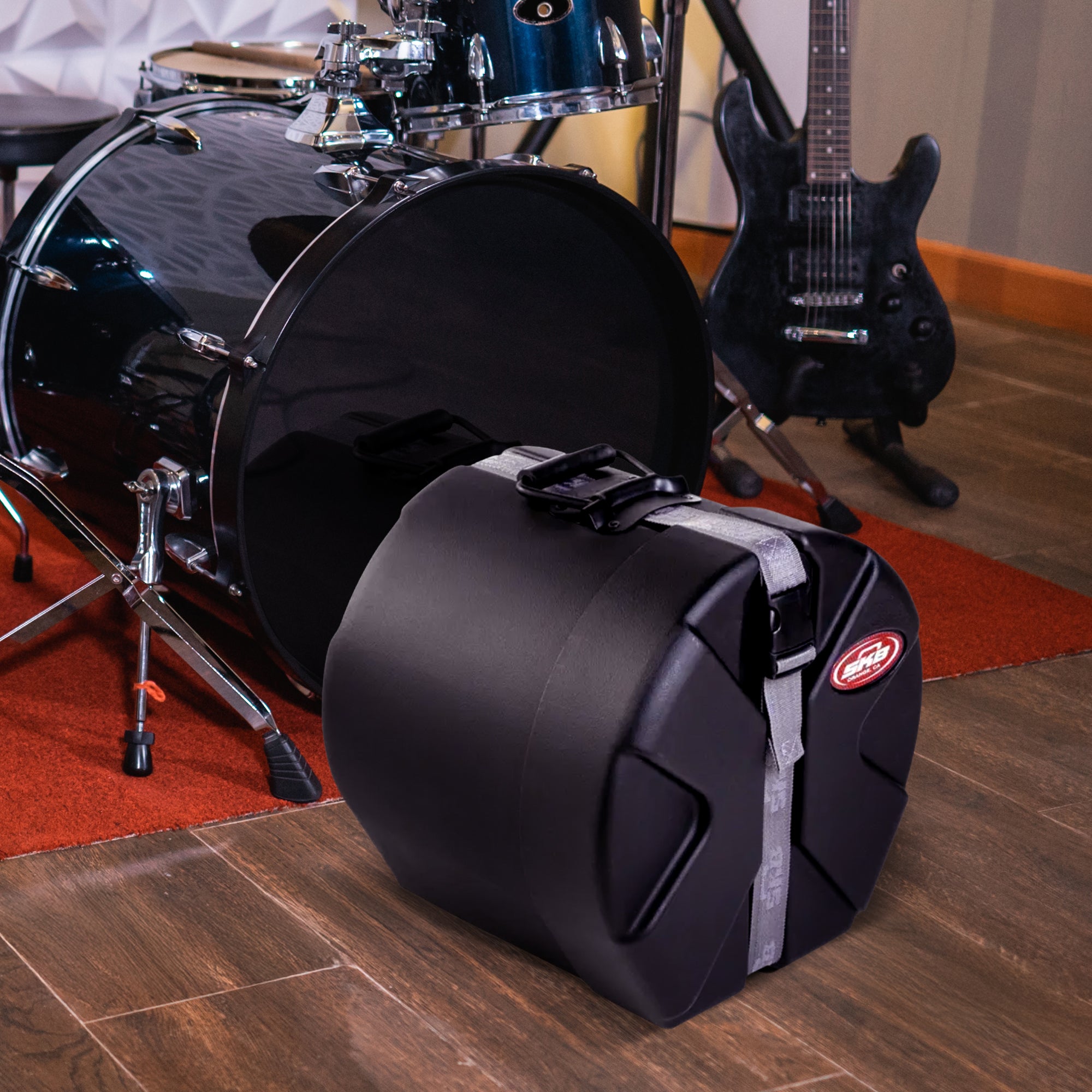 SKB 9" x 10" Tom Case with Padded Interior and D-Shaped Drum Design, Black - Smart-nests