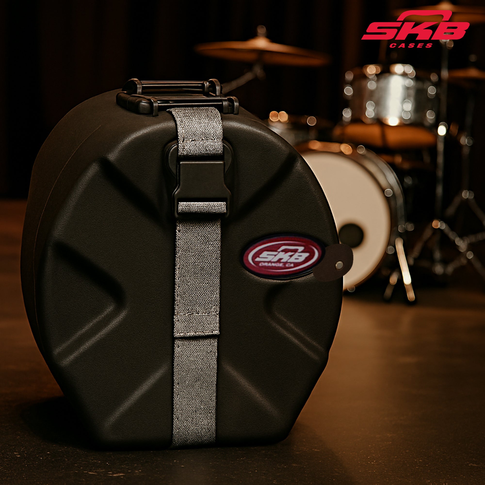 SKB 4" x 14" Snare Case with Padded Interior and D-Shaped Drum Design - Smart-nests