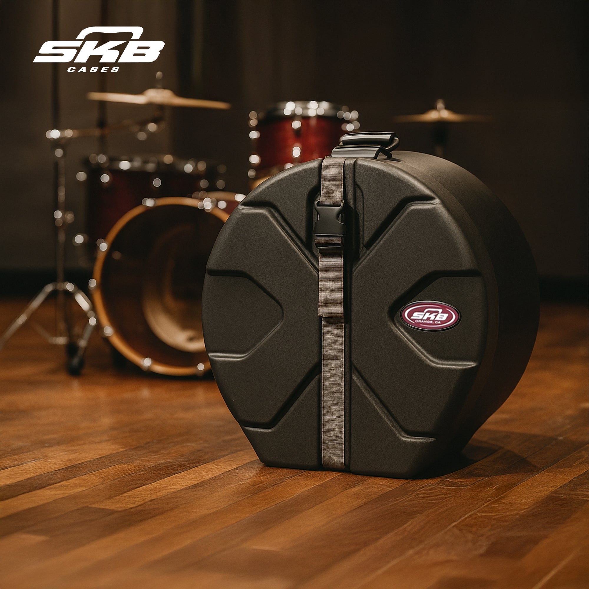 SKB 5.5" x 14" Snare Case with Padded Interior and D-Shaped Drum Design - Smart-nests