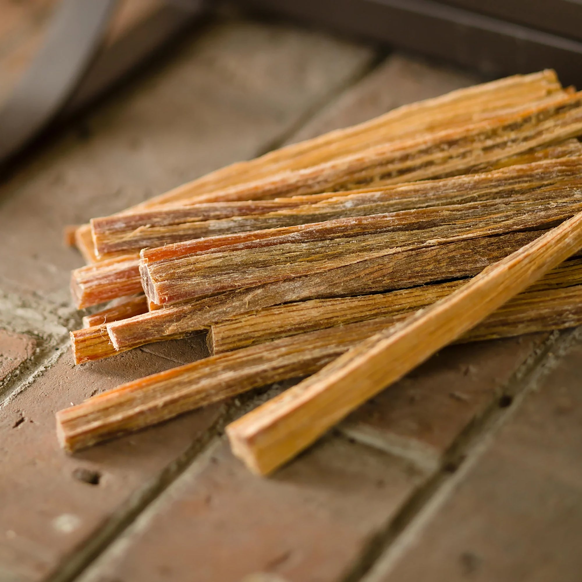 Sun Joe 40 Lb Fatwood Fire Starter Sticks for Fireplace, Wood Stove & Grill Use