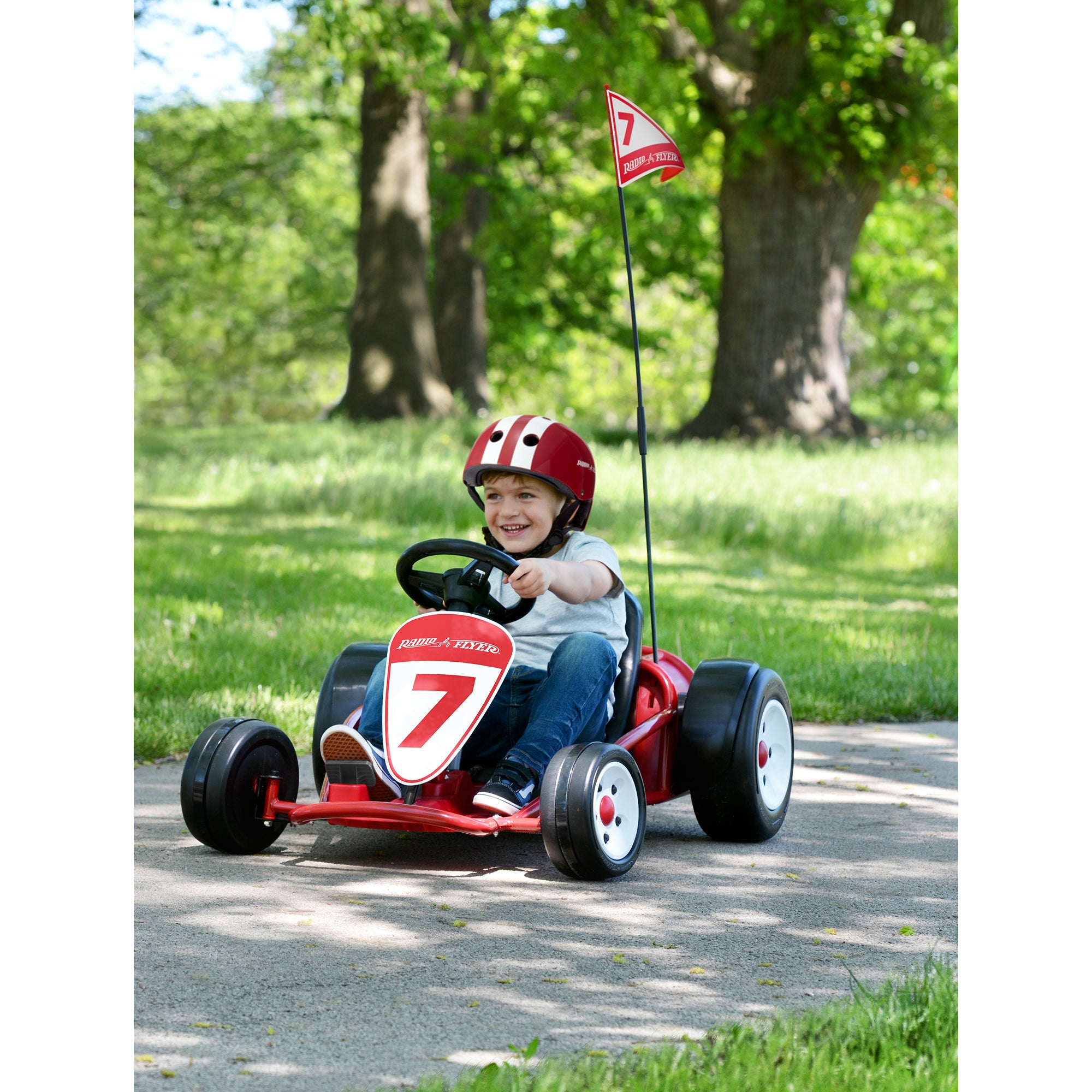 Radio Flyer 941HZ Battery-Powered Adjustable Kids Ultimate Outdoor Go-Kart, Red - Smart-nests
