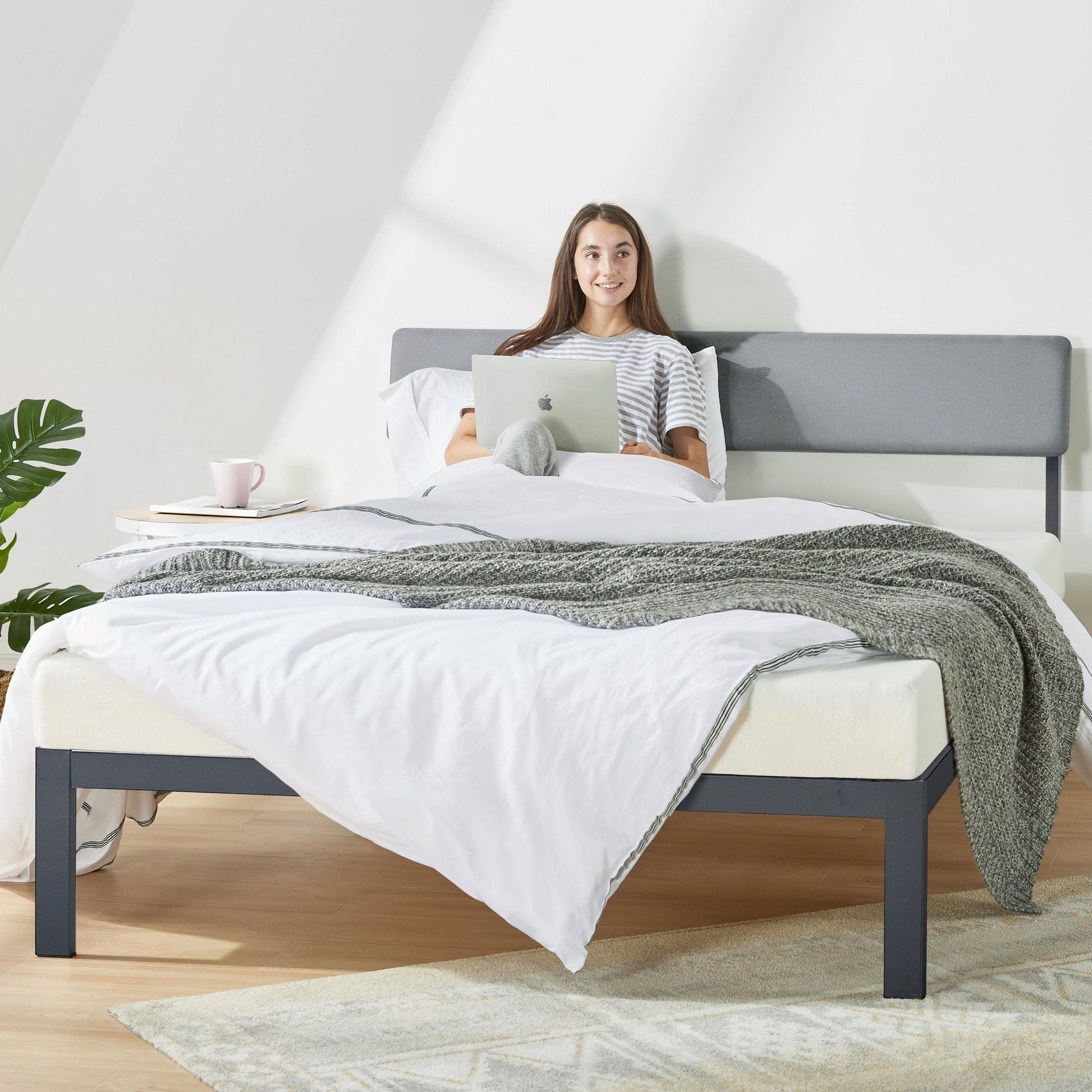 Mellow KERA Metal and Wood Platform Bed Frame with Angled Headboard, King, Black - Smart-nests