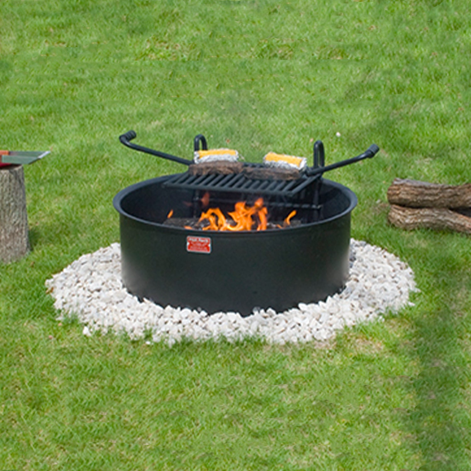 Pilot Rock 24 Inch Steel Ground Fire Pit Ring and Metal Cooking Grate, Black - Smart-nests
